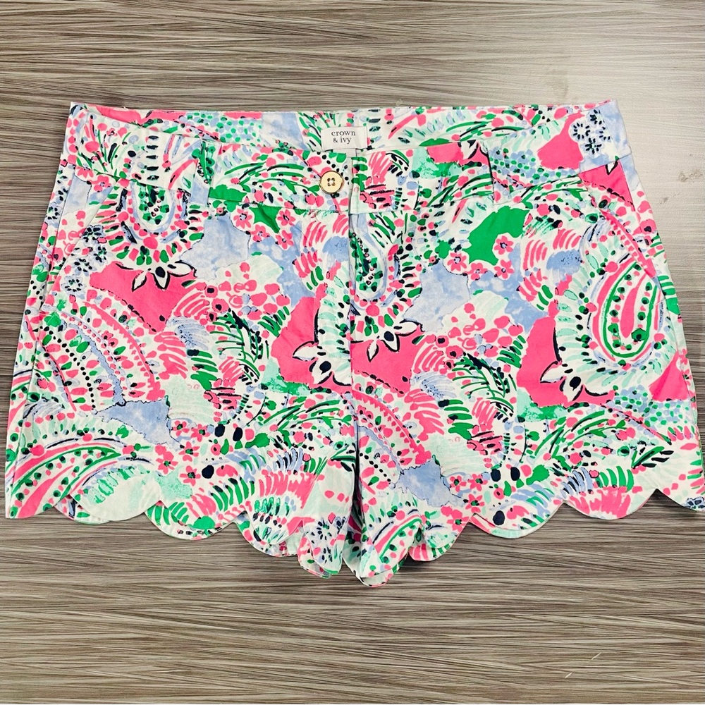 Crown and Ivey Women's Shelby Pink and Green Printed Shorts